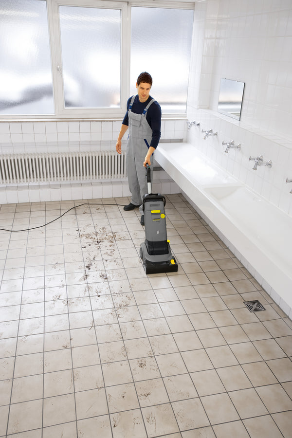 Karcher BR 30/4 C - Lavadora e Secadora de Piso